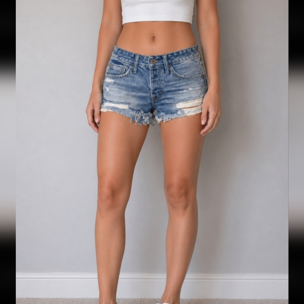 ABRERCROMBIE &FITCH Cut Off Button Fly Distressed Shorts 0
